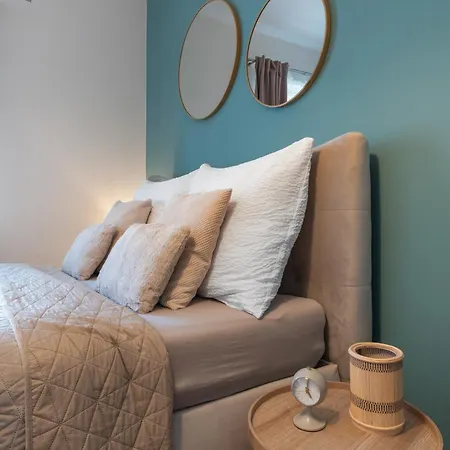 The Wenceslas Square Rooftop * Прага